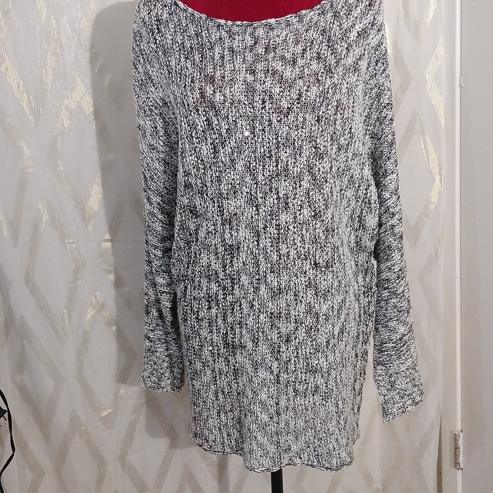 ALFANI, SWEATERS size XL, LONG SLEEVES, CREAM AND BLACK